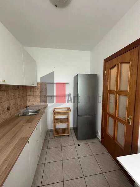 Mihalache, Chibrit, apartament de inchiriat (pet friendly) cu 2 camere.